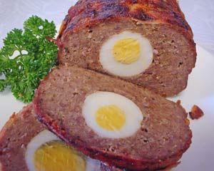 Meatloaf with hidden eggs Meatloaf with hidden eggs