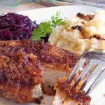 Breaded pork chops are among the tastiest and quickest meals you can make. My favorite is a simple one, one that always turns out juicy and delicious! Perfect for tonight!