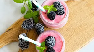 Buttermilk and blackberry smoothies
