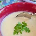 Creamy or chunky cauliflower soup recipe? This easy vegetarian soup recipe lets you make it either way. Either way, it IS delicious! A great starter soup or a light lunch.