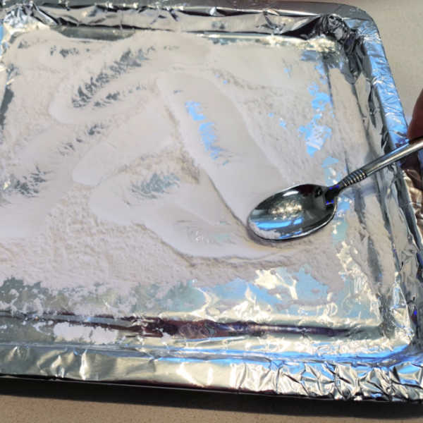 Bake the baking soda Bake the baking soda