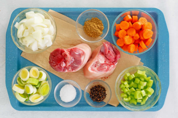 Roasted Pork Hock Recipe ingredients