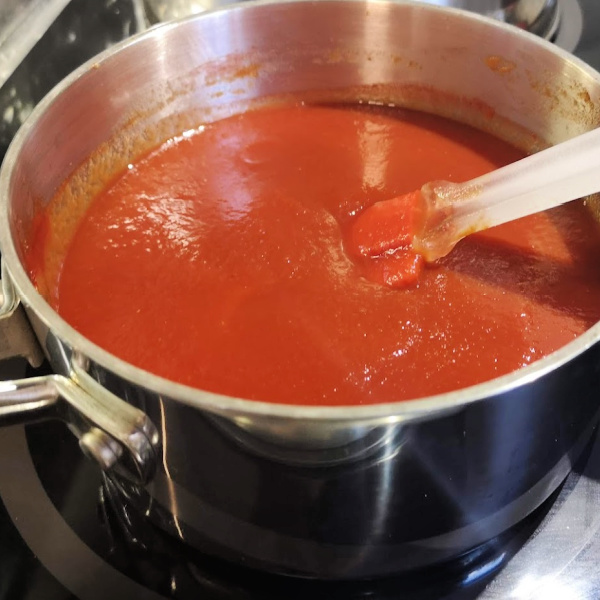 Simmer ketchup until thickened. Simmer ketchup until thickened.