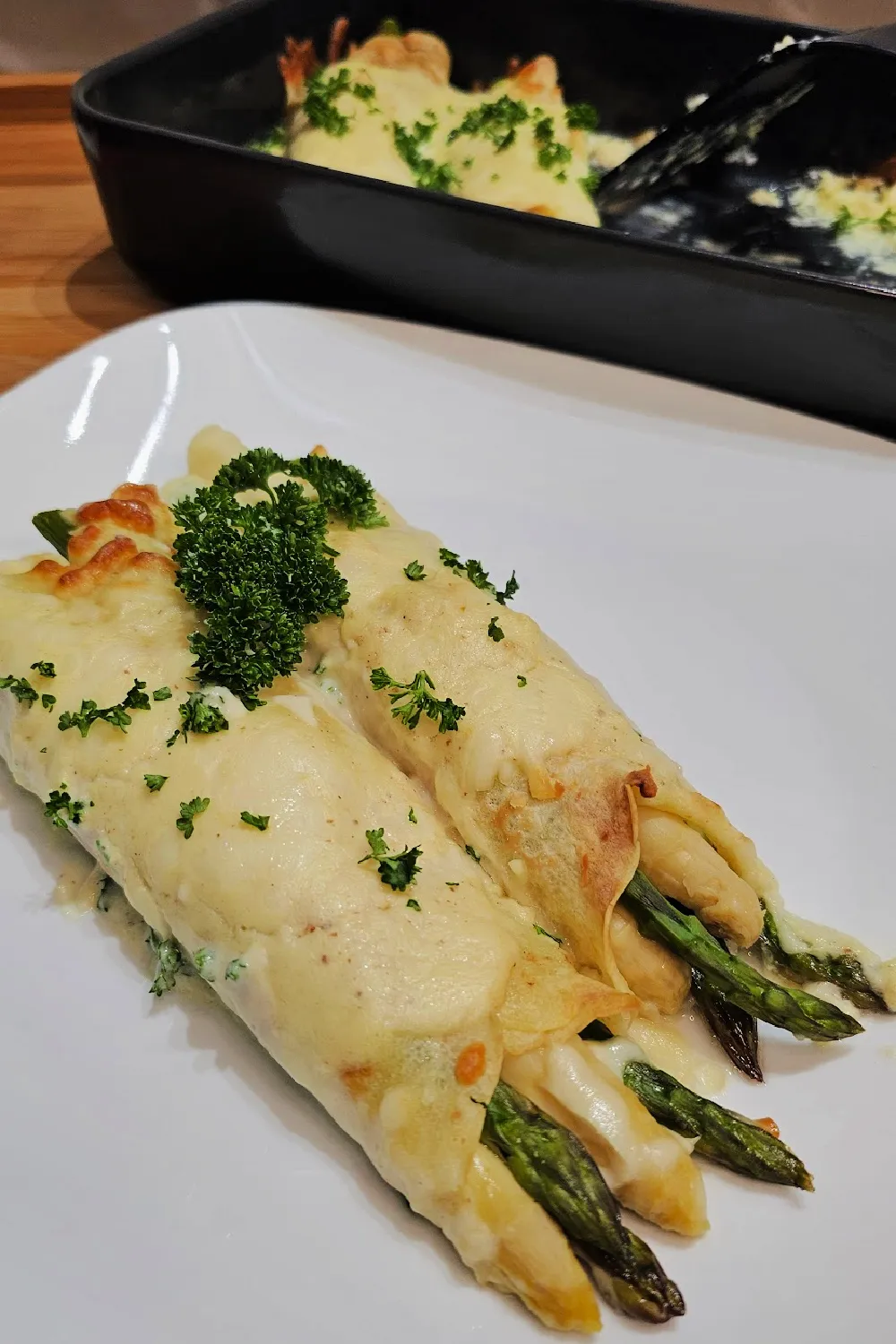 Baked asparagus and ham crêpes Baked asparagus and ham crêpes