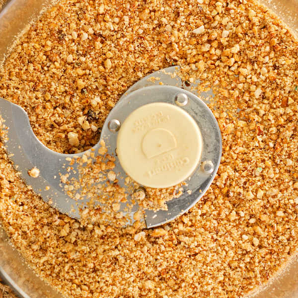 Chop the krokant in a food processor