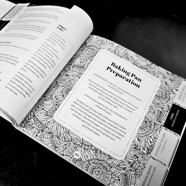 Baking Just Like Oma – Paperback Cookbook