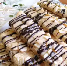 Almond Bars (Mandelkekse)