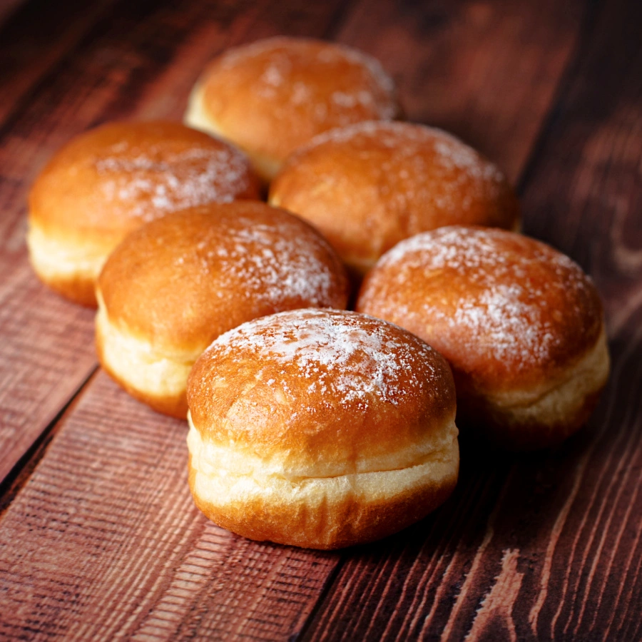 Berliner with the telltale white ring