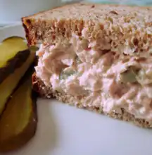 Tuna Salad (Thunfischsalat)