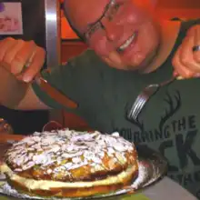 Bee Sting Cake (with yeast) (Bienenstich)