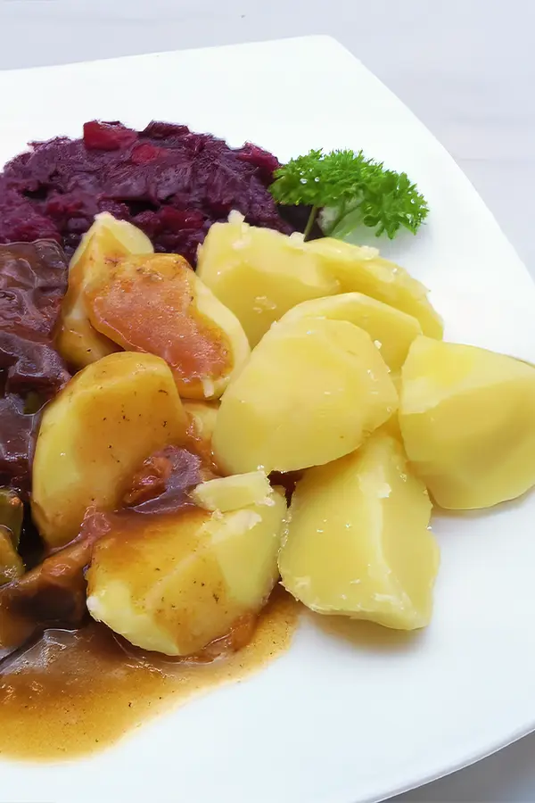 Classic Boiled Potatoes