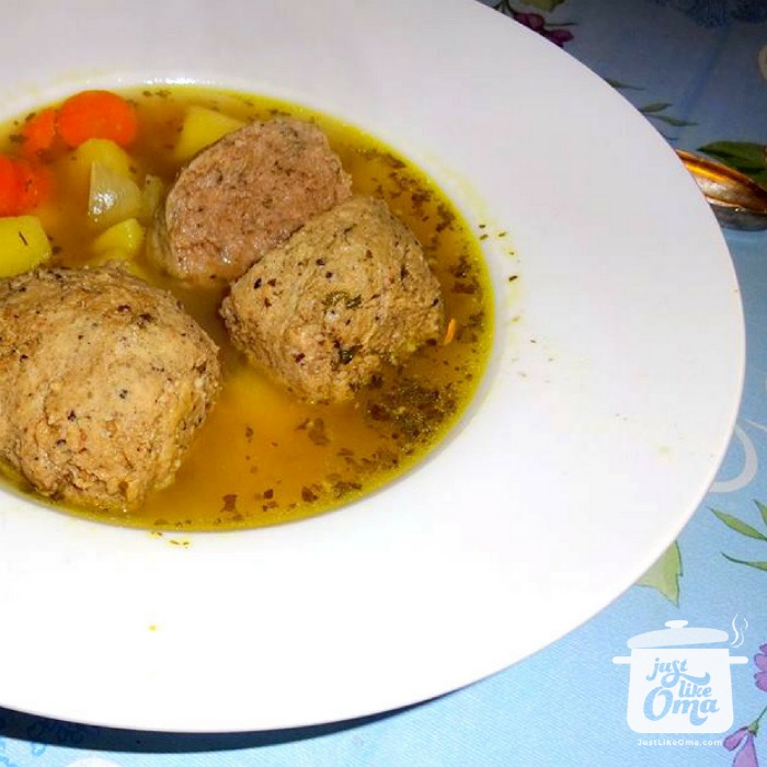 German Liver Dumplings Soup – Oma&amp;#39;s Leberknödel Suppe.