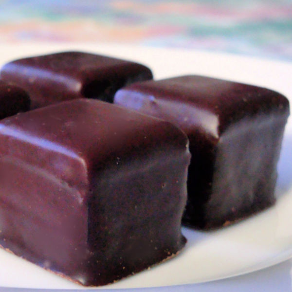 Dominosteine made Just like Oma! A German Christmas treat!