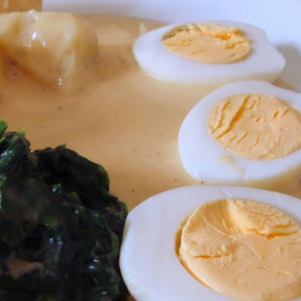 Eggs with mustard sauce - very quick and easy Bavarian meal