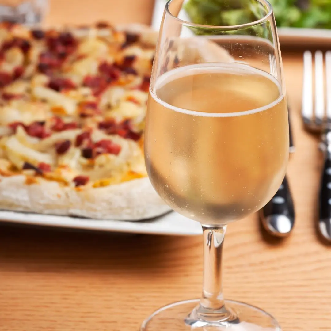 Federweisser, a very young sparkling wine Federweisser, a very young sparkling wine