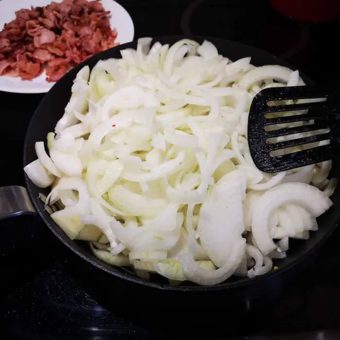 frying onions for caramelized onion tart frying onions for caramelized onion tart