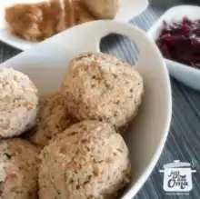 Bread Dumplings (Semmelknödel)