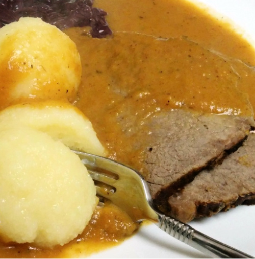 German Slow Cooker Pot Roast Recipe – Mutti&amp;#39;s Rinderschmorbraten.