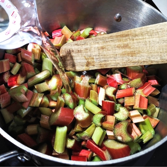 Simmer and stir ingredients in a large pot Simmer and stir ingredients in a large pot
