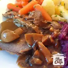 Roast Beef, rouladen-style (Rinderbraten)