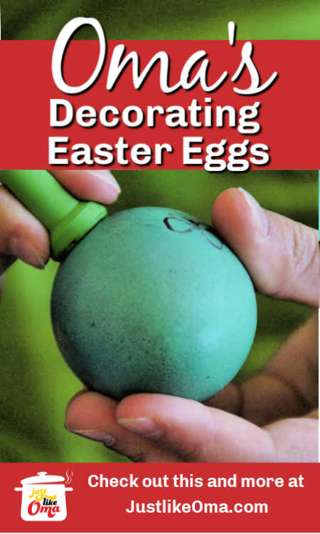 ❤️ Have the kids use a stamping kit to decorate their naturally dyed Easter Eggs