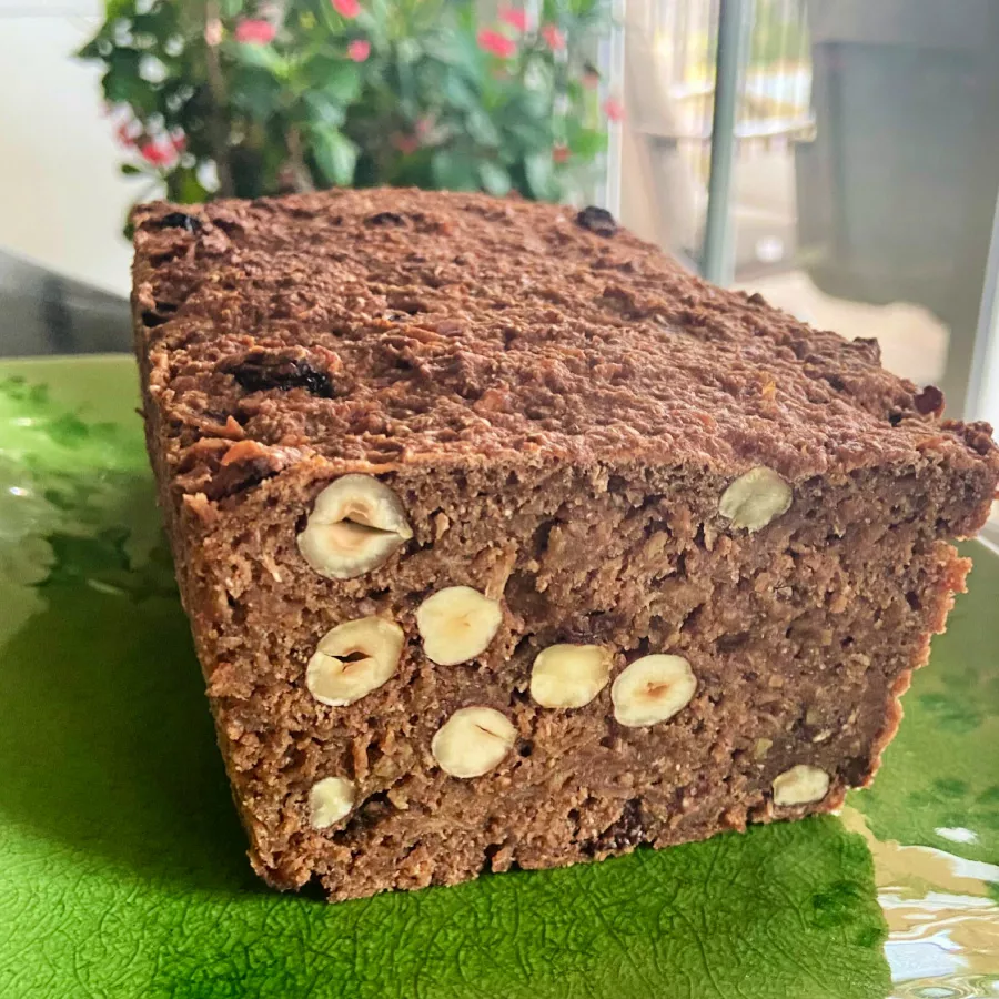 Baked German Apple Bread