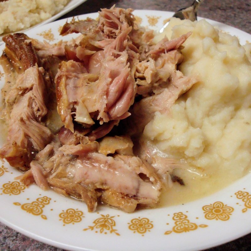 German boiled pork ribs