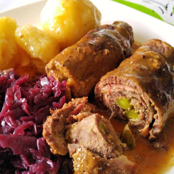 Oma&amp;#39;s Authentic German Beef Rouladen Recipe